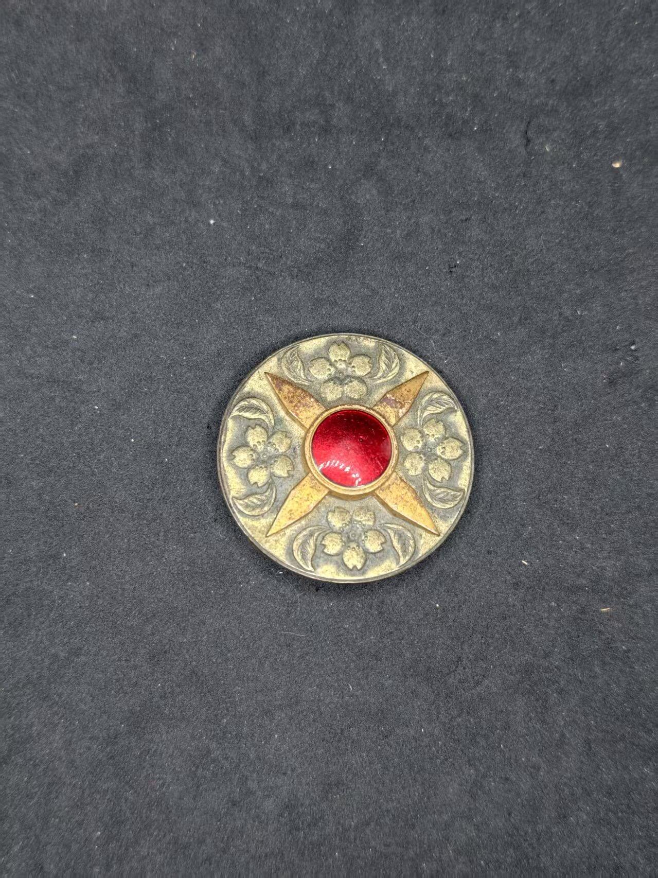 凯旋世界勋赏（持续上新中）（第22期新年大拍）（欢迎送拍）（对拍品有疑问请询问客服，不接受到手刀，出价默认拍品品相。请认真阅读拍卖规则！出价默认已认可！）（收到货请录制开箱视频，无视频概不处理问题。）