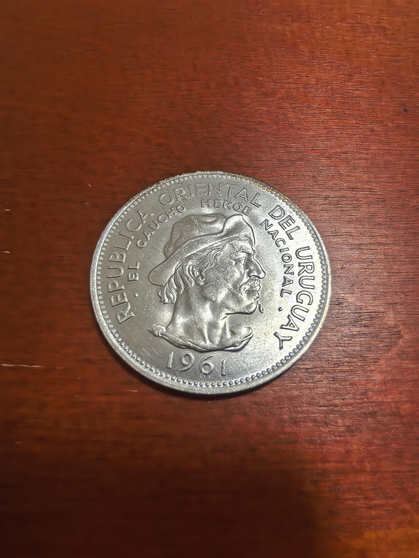 长老汇马年精选第七场拍卖 1961乌拉圭10比索银币，12.5克900银，英国皇家造币厂，原光