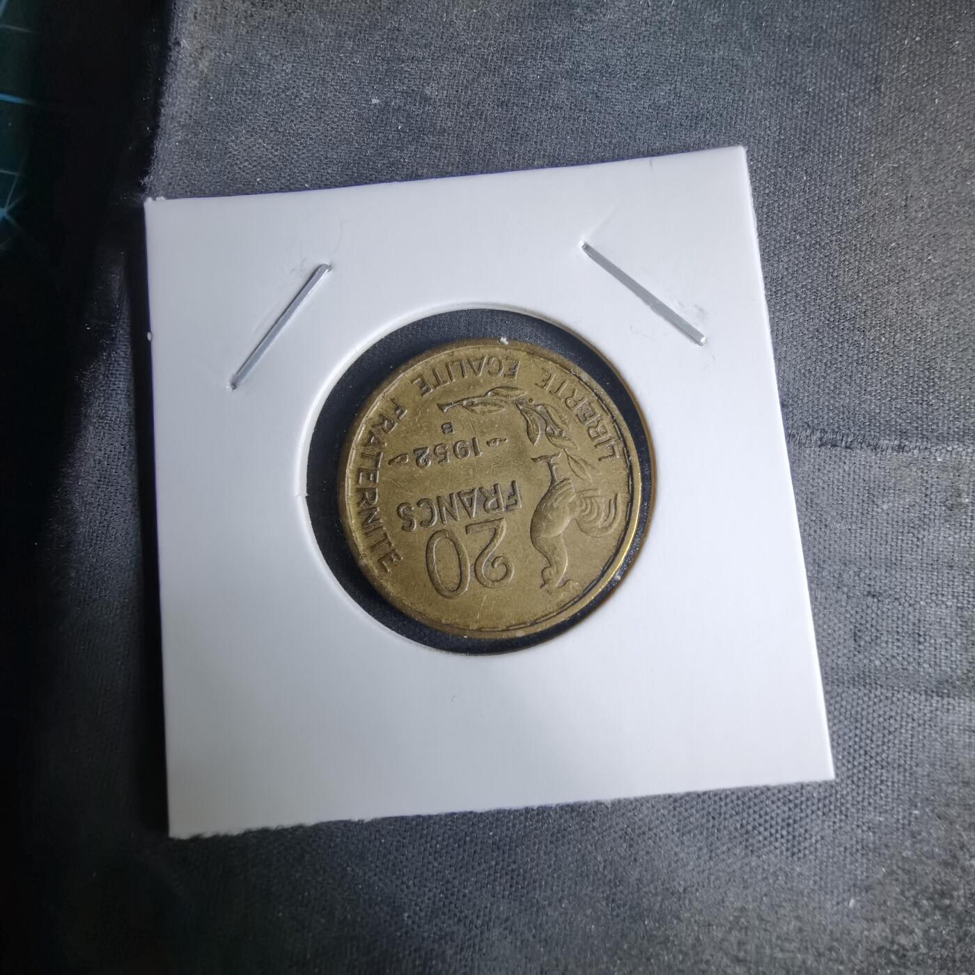 沼泽如烟--第997场 法国1952年20法郎B