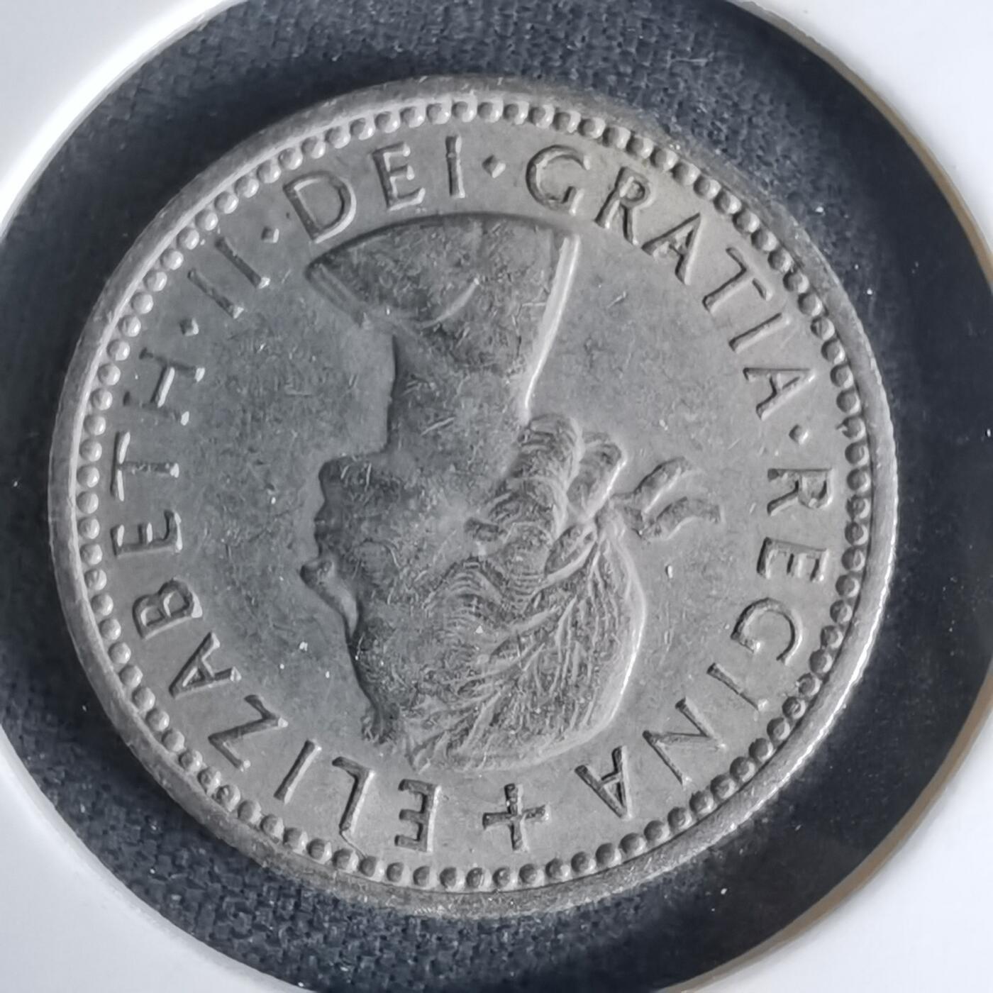 沼泽如烟--第998场 英国1956年6便士