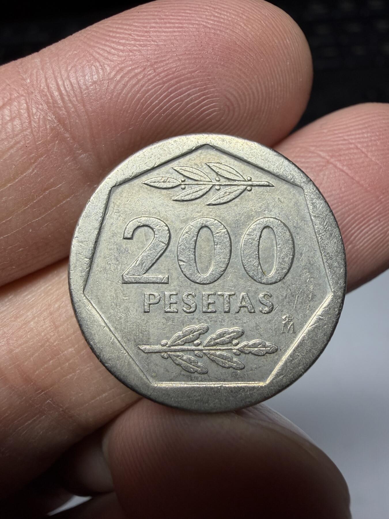 2025年集古藏今外币拍卖第二期-第8场—（总第308拍），可以寄存60天，满160元包邮。 1987年西班牙200比塞塔