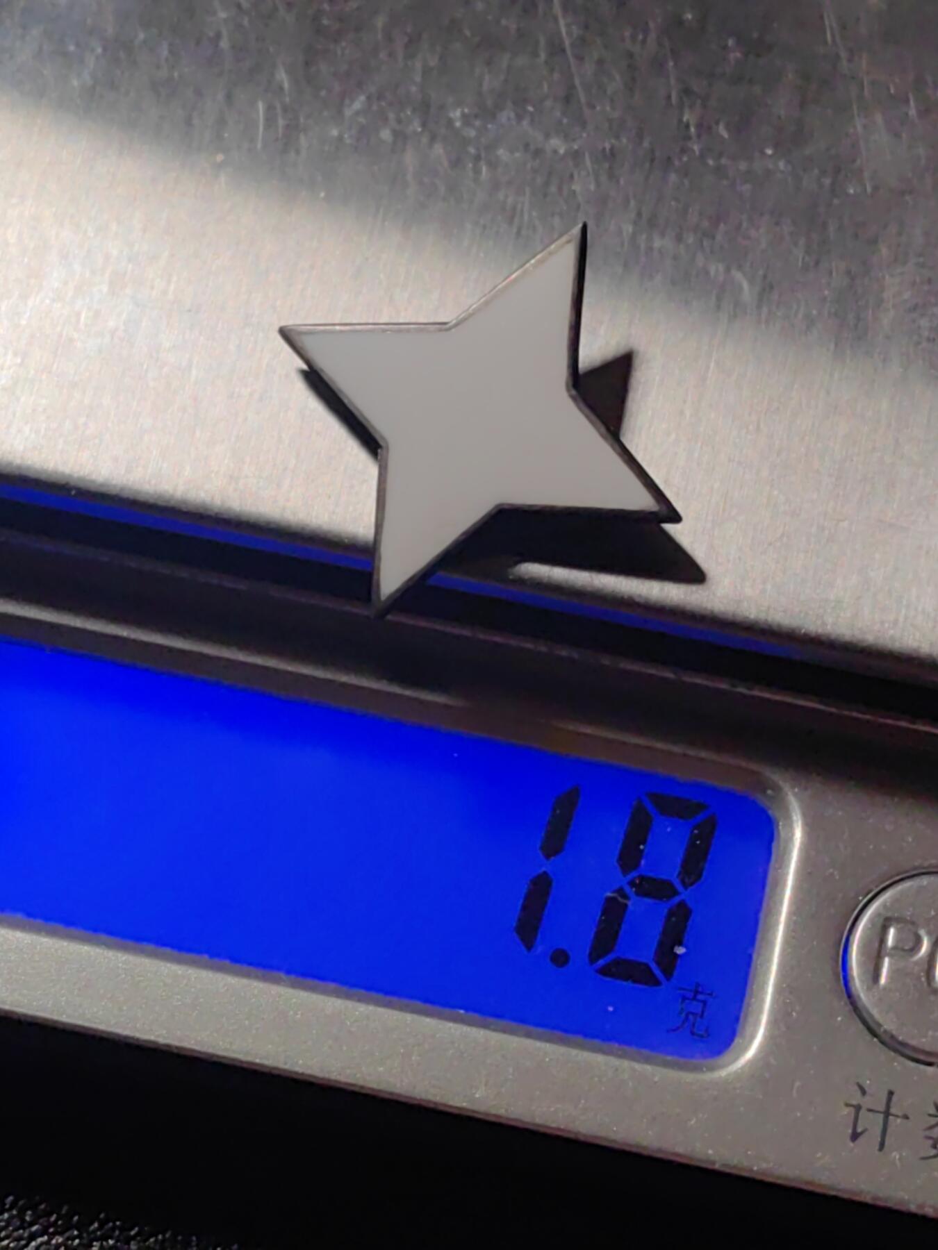 靖甫拍卖第五场 芬兰洛塔斯瓦尔德妇女军事组织胸口证章 银质珐琅打银标