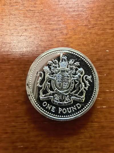 长老汇马年精选第一场拍卖 - 1983英国盾徽1英镑精制银币，9.5克925银，5万枚，首年版，价高