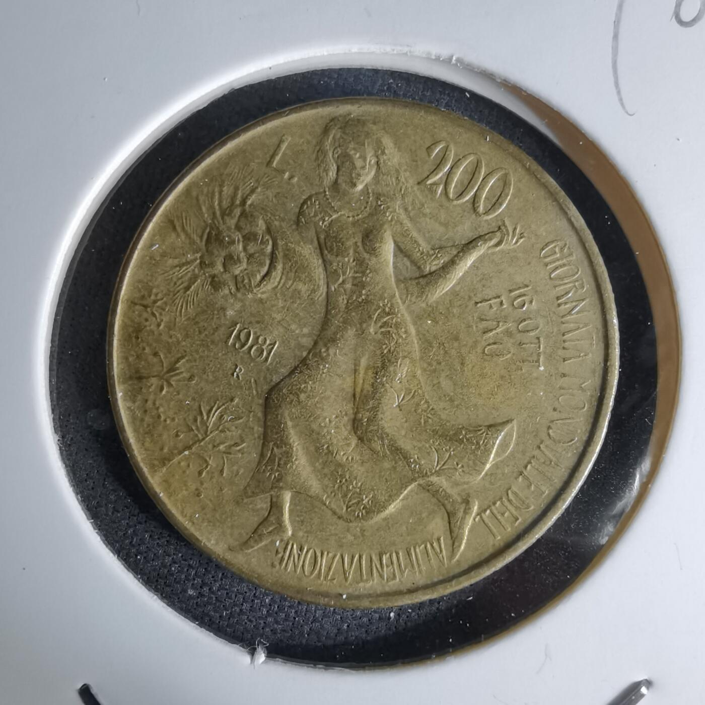 沼泽如烟--第998场 意大利1981年200里拉纪念币