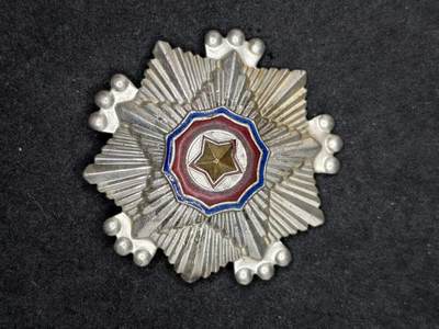 凯旋世界勋赏（持续上新中）（第22期新年大拍）（欢迎送拍）（对拍品有疑问请询问客服，不接受到手刀，出价默认拍品品相。请认真阅读拍卖规则！出价默认已认可！）（收到货请录制开箱视频，无视频概不处理问题。） - 国旗