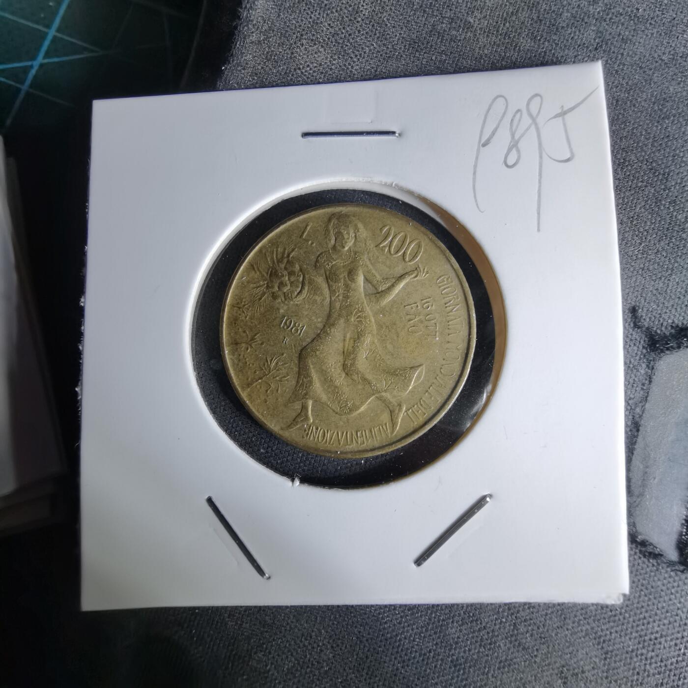 沼泽如烟--第998场 意大利1981年200里拉纪念币