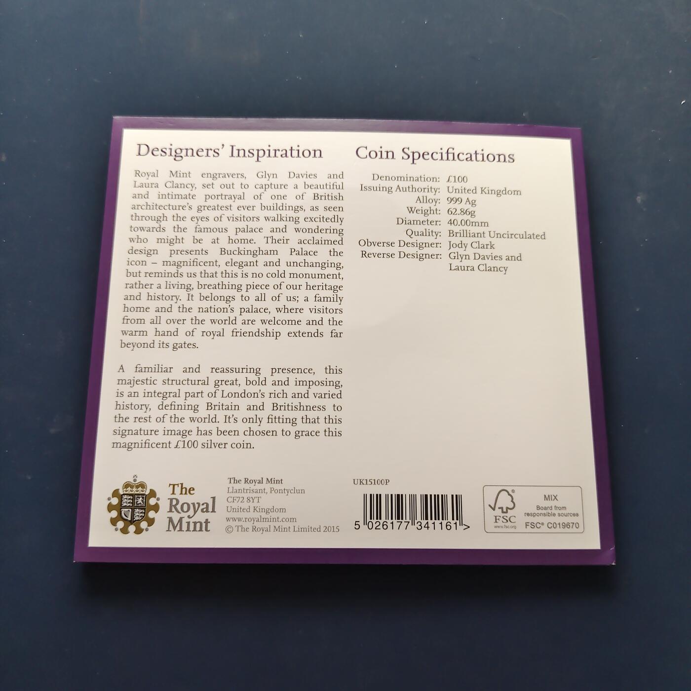 【全场包邮】纯粹捡漏拍505场 英国2015年100镑白金汉宫官方卡装克朗型加厚纪念银币【40毫米62.86克99.9%】
