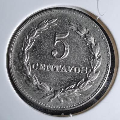 沼泽如烟--第998场 - 萨尔瓦多1977年五分