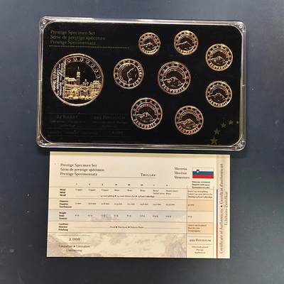 【全场包邮】纯粹捡漏拍505场 - 【样币·稀少】斯洛文尼亚特别版欧元精制镀金样币-含镀金局部镀铑纪念章-盒证全-量2000