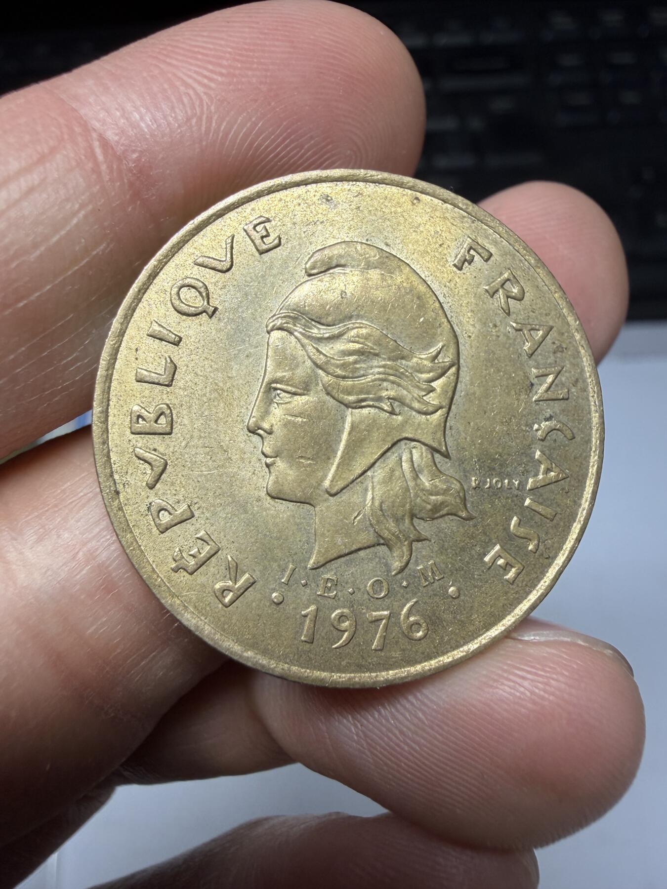 2025年集古藏今外币拍卖第二期-第8场—（总第308拍），可以寄存60天，满160元包邮。 1976年法属新喀里多尼亚100法郎