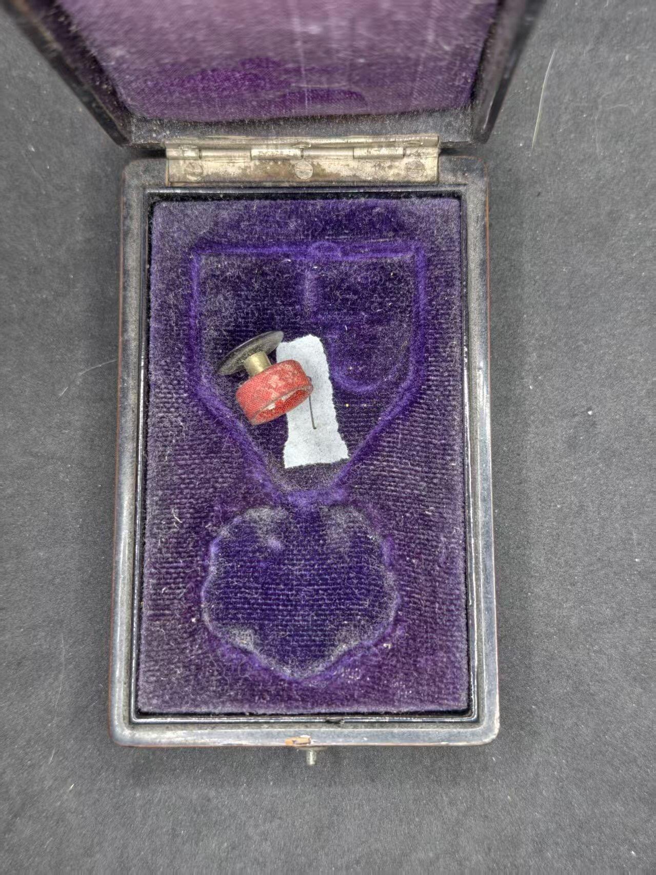 凯旋世界勋赏（持续上新中）（第22期新年大拍）（欢迎送拍）（对拍品有疑问请询问客服，不接受到手刀，出价默认拍品品相。请认真阅读拍卖规则！出价默认已认可！）（收到货请录制开箱视频，无视频概不处理问题。）