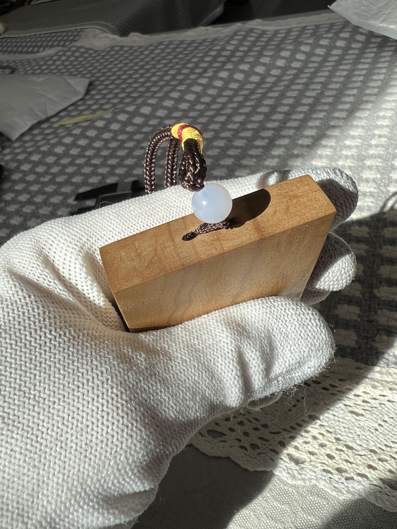 零元拍：A26 金丝楠牌子，3D立体波纹香喷喷的小金砖，金光闪闪，73.5/50/11.5MM