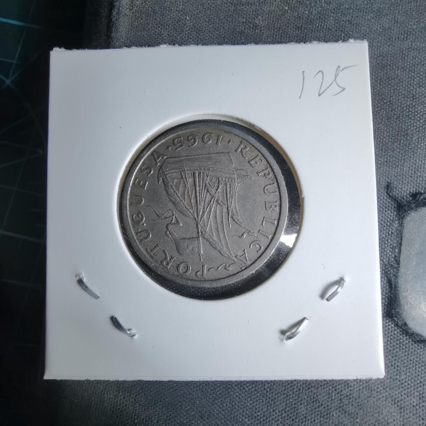 沼泽如烟--第997场 葡萄牙1965年5埃斯库多