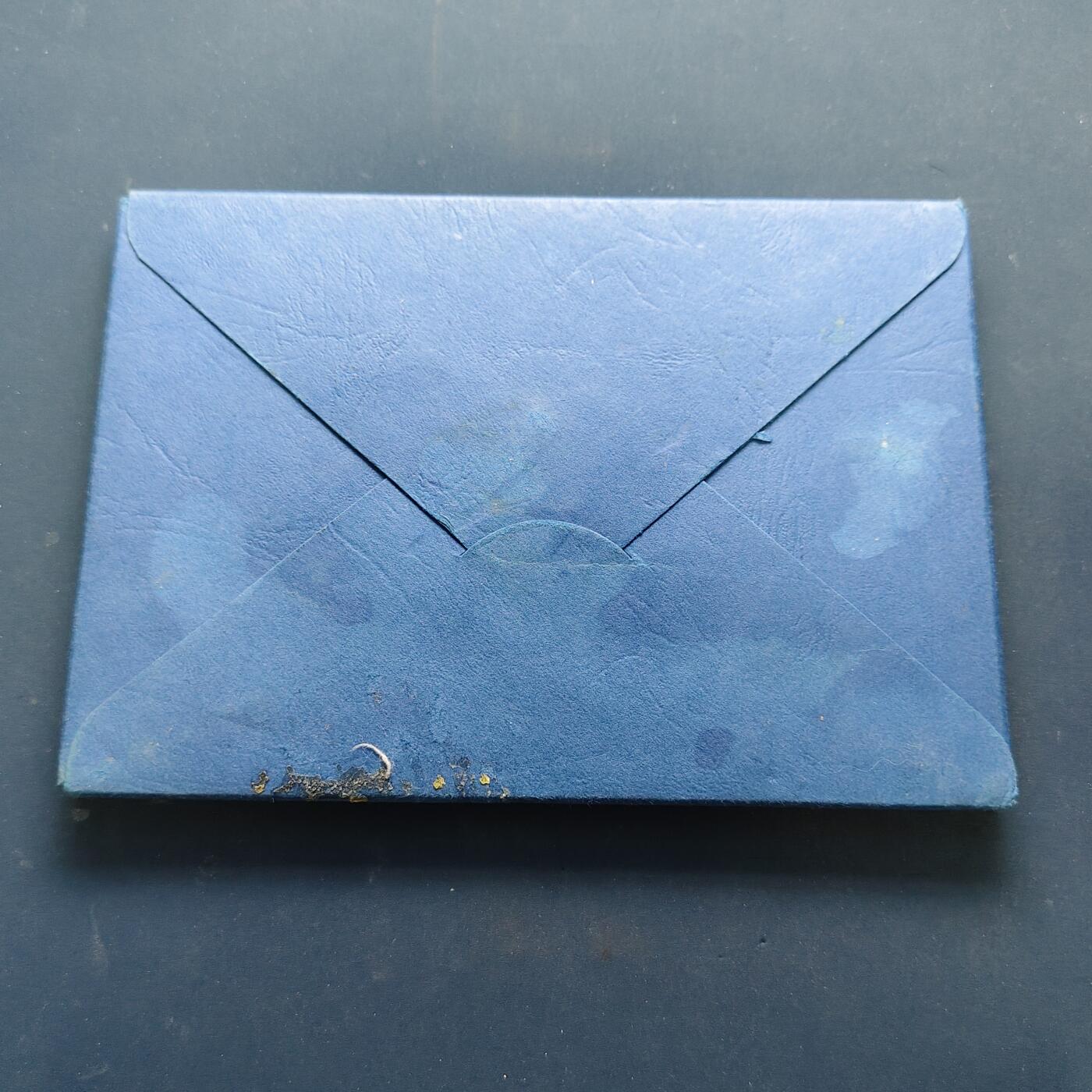 【全场包邮】纯粹捡漏拍505场 【少见】百慕大群岛1983年皇家厂经典信封装官方精制套币-PS6-量6474-含1+5元高值精制币