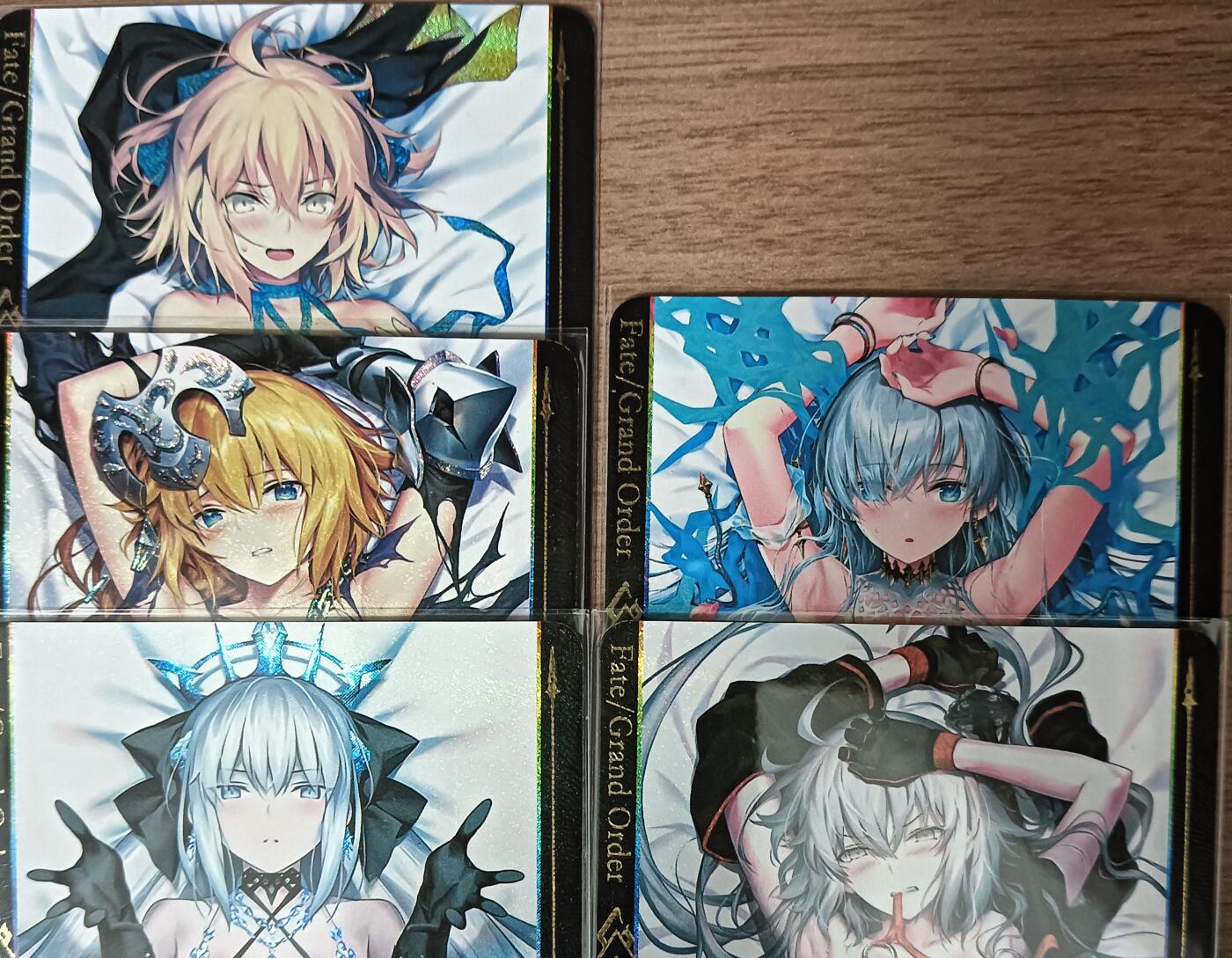 花开卡拍第61期（3月7号周六截拍，品控勿拍!!!拍品不寄存，运费5元（新疆需补运费差价或顺丰到付），自制卡难免瑕疵，可能存在轻微撞角爆边等出厂瑕疵，品控介意勿拍！） 补丁卡牌 光崎FGO抱枕套星沙彩闪