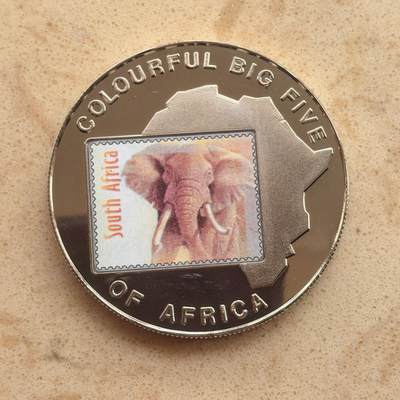 道一币馆币章第一百六十五场 - 乌干达2001年保护非洲象1000先令彩绘精制克朗型纪念币