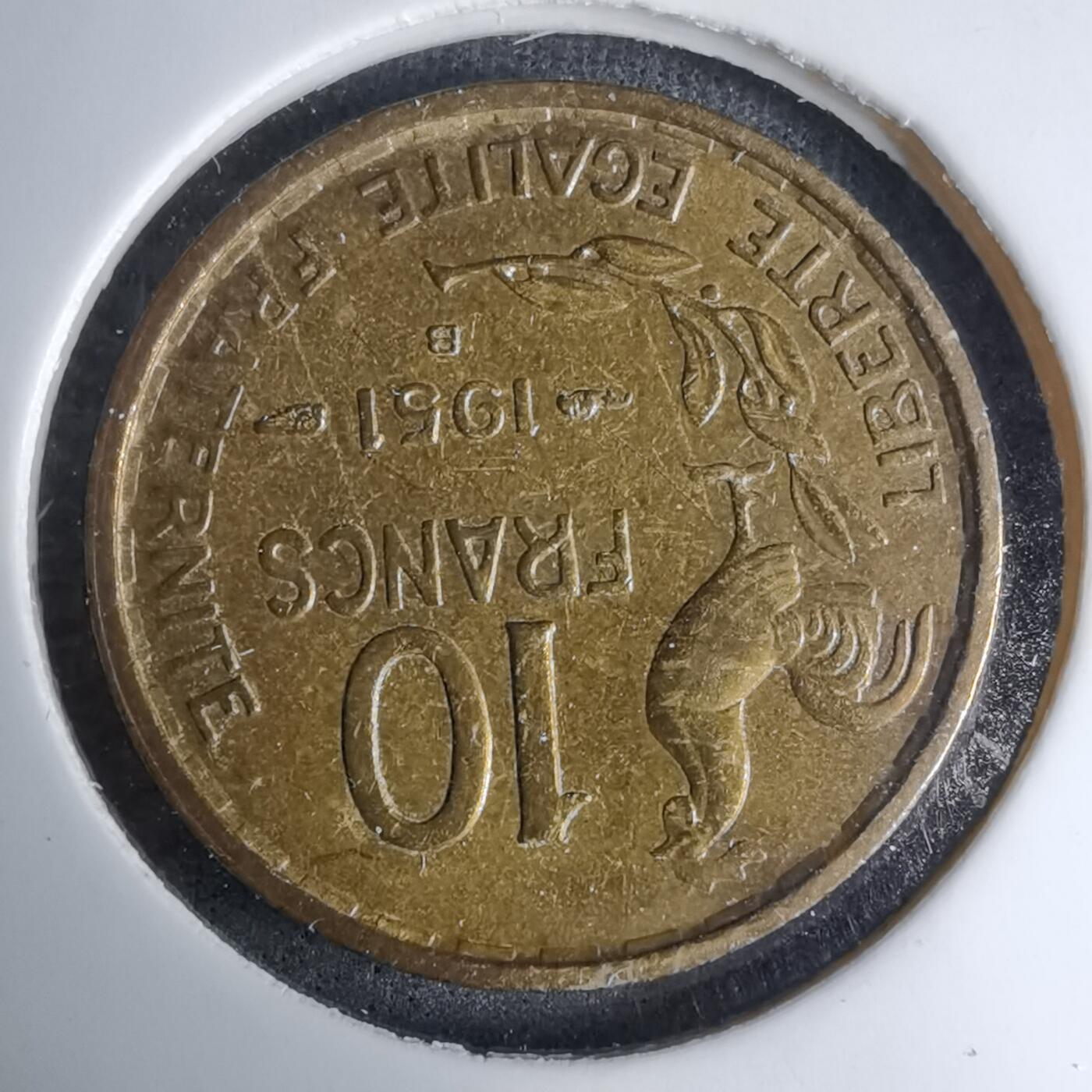 沼泽如烟--第997场 法国1951年10法郎B