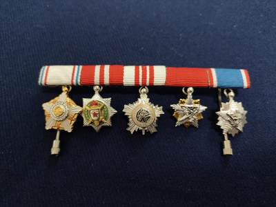 时顺第二十九拍(新年大拍) - 南斯拉夫mini章五联排，第四枚为少见的南斯拉夫游击队勋章