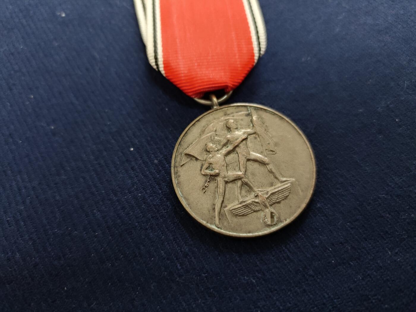 时顺第二十九拍(新年大拍) 二战时期德鲜花战争系列奥合并奖章，铜质，绶带复刻