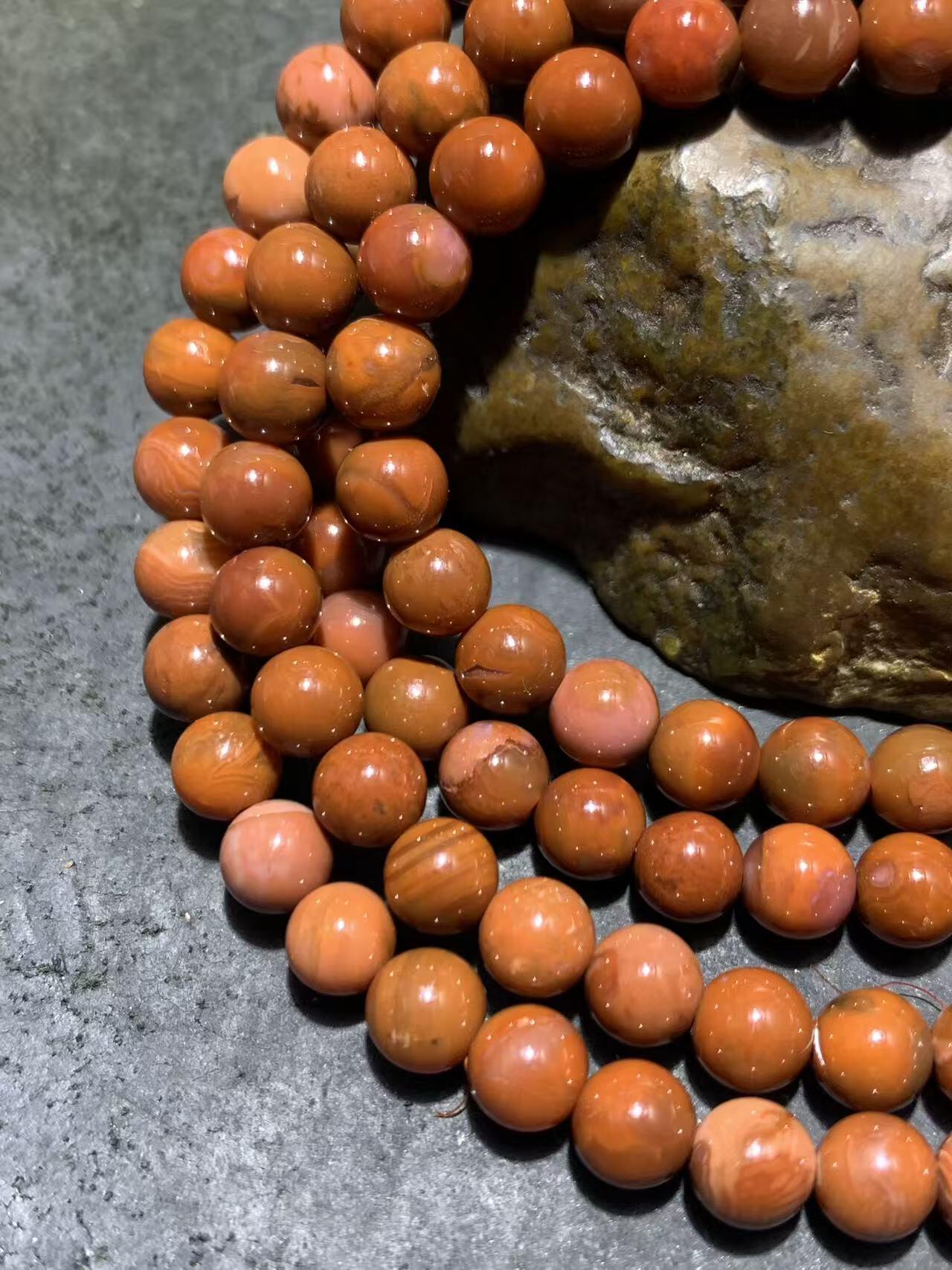 柿子红南红玛瑙多圈手串一条，