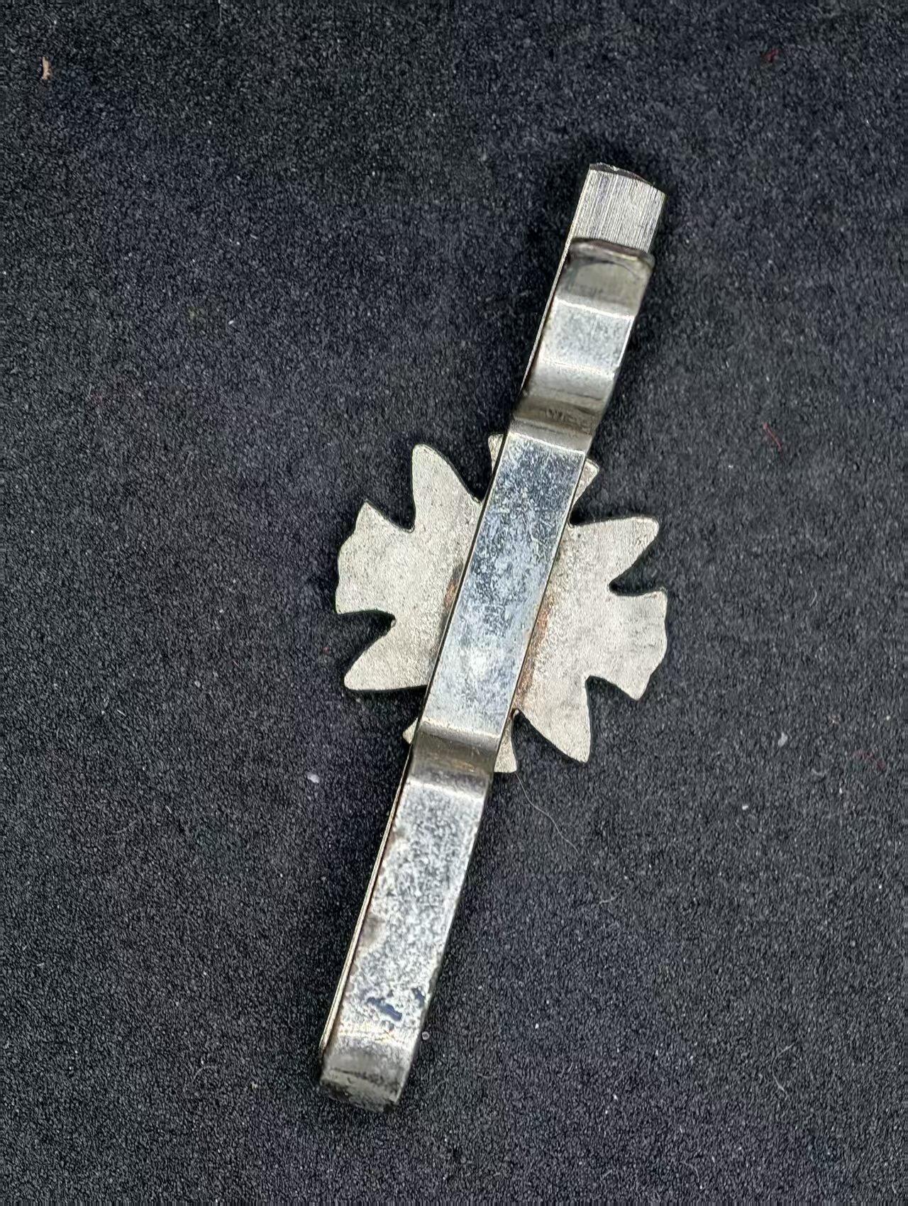 凯旋世界勋赏（持续上新中）（第22期新年大拍）（欢迎送拍）（对拍品有疑问请询问客服，不接受到手刀，出价默认拍品品相。请认真阅读拍卖规则！出价默认已认可！）（收到货请录制开箱视频，无视频概不处理问题。）