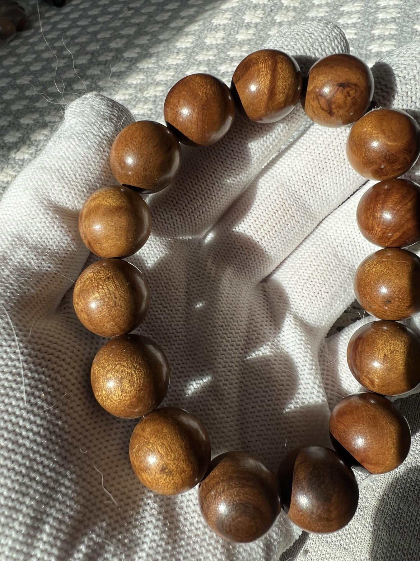 零元拍：金丝楠帝王金园珠手串，15MM 金丝满满，满手留香