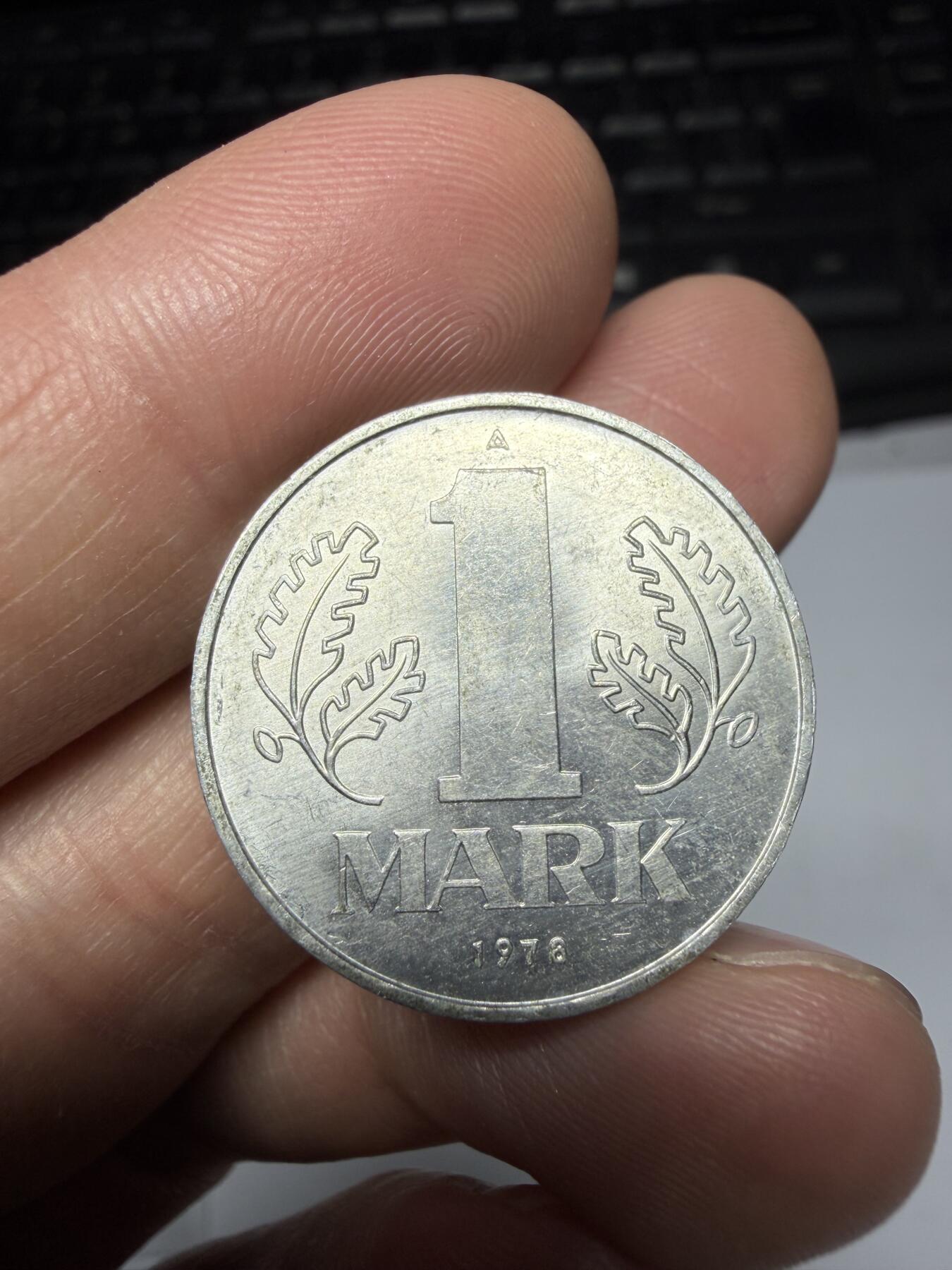 2025年集古藏今外币拍卖第二期-第8场—（总第308拍），可以寄存60天，满160元包邮。 1978年德国1马克