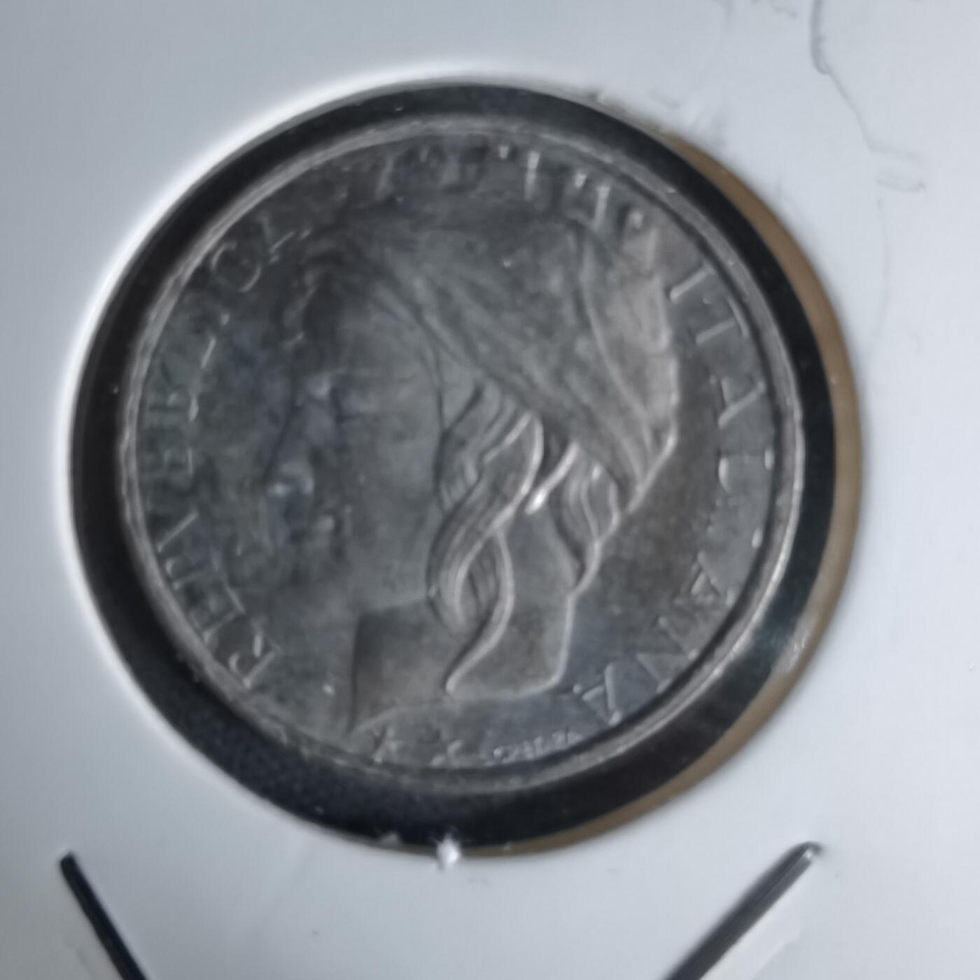 沼泽如烟--第998场 意大利1993年100里拉