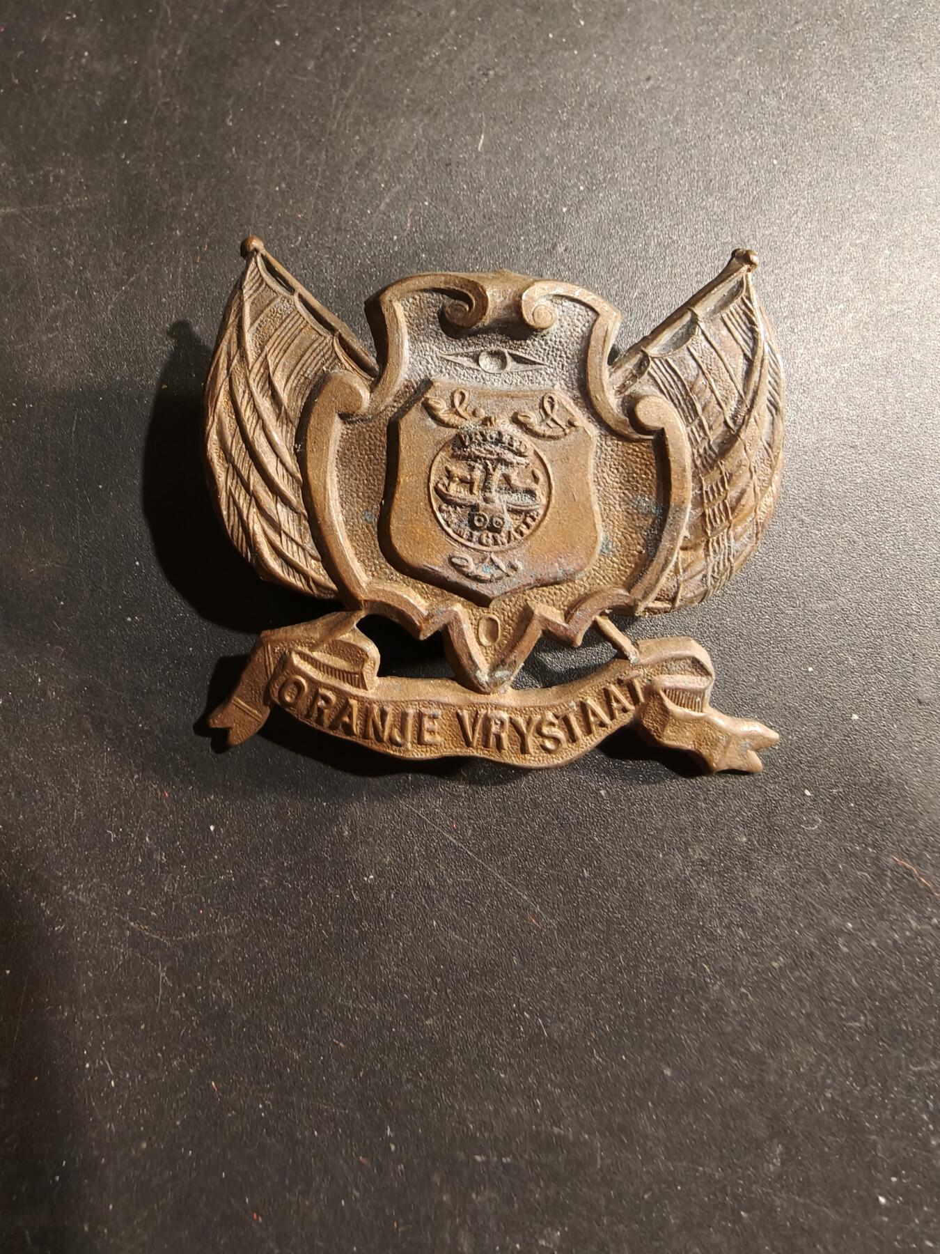 老王徽章第183期 奥伦治自由邦炮兵帽徽     布尔战争时期