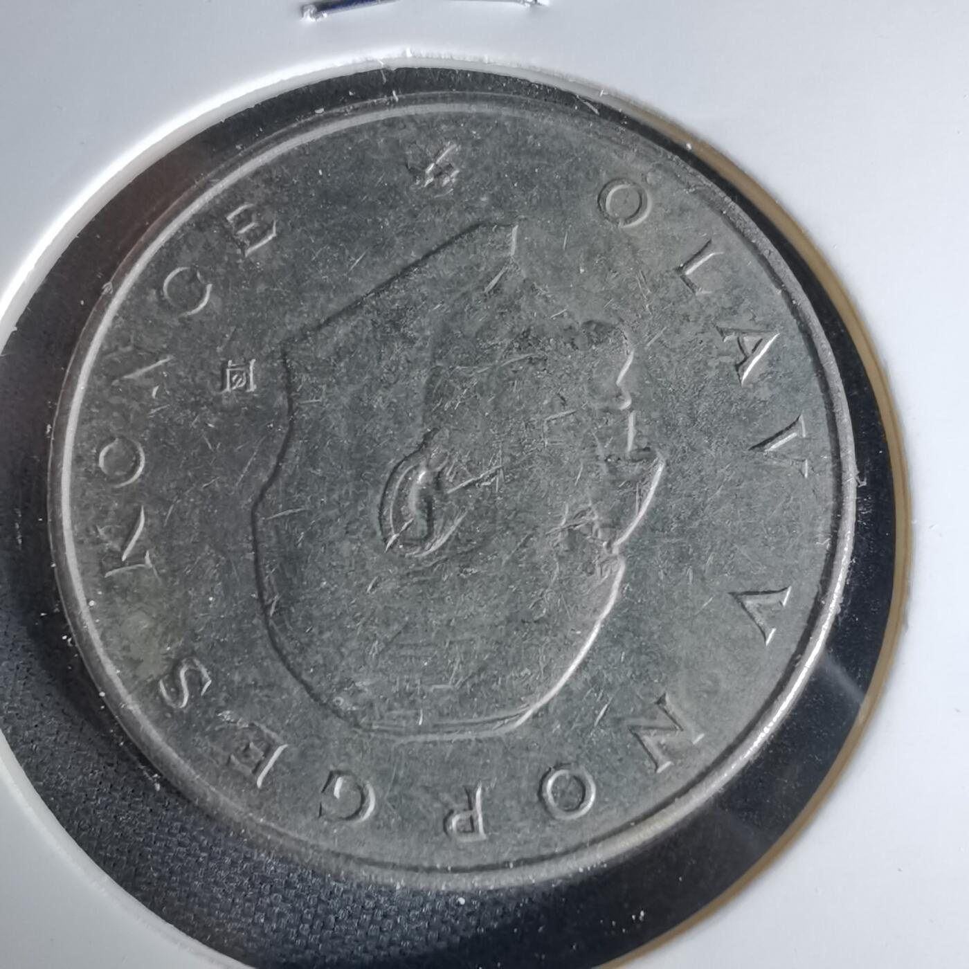 沼泽如烟--第999场 挪威1979年5克朗