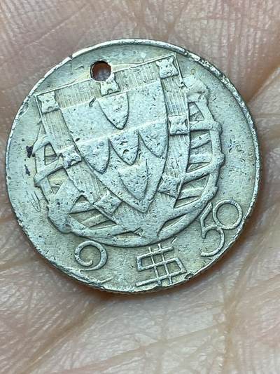 2026年第二十九场(总第一百九十八场）英国一线回流散币新年初九特拍场第一场(免佣金) - 葡萄牙🇵🇹1951年2.5埃斯库多银币(共和国时期第四套，650银)