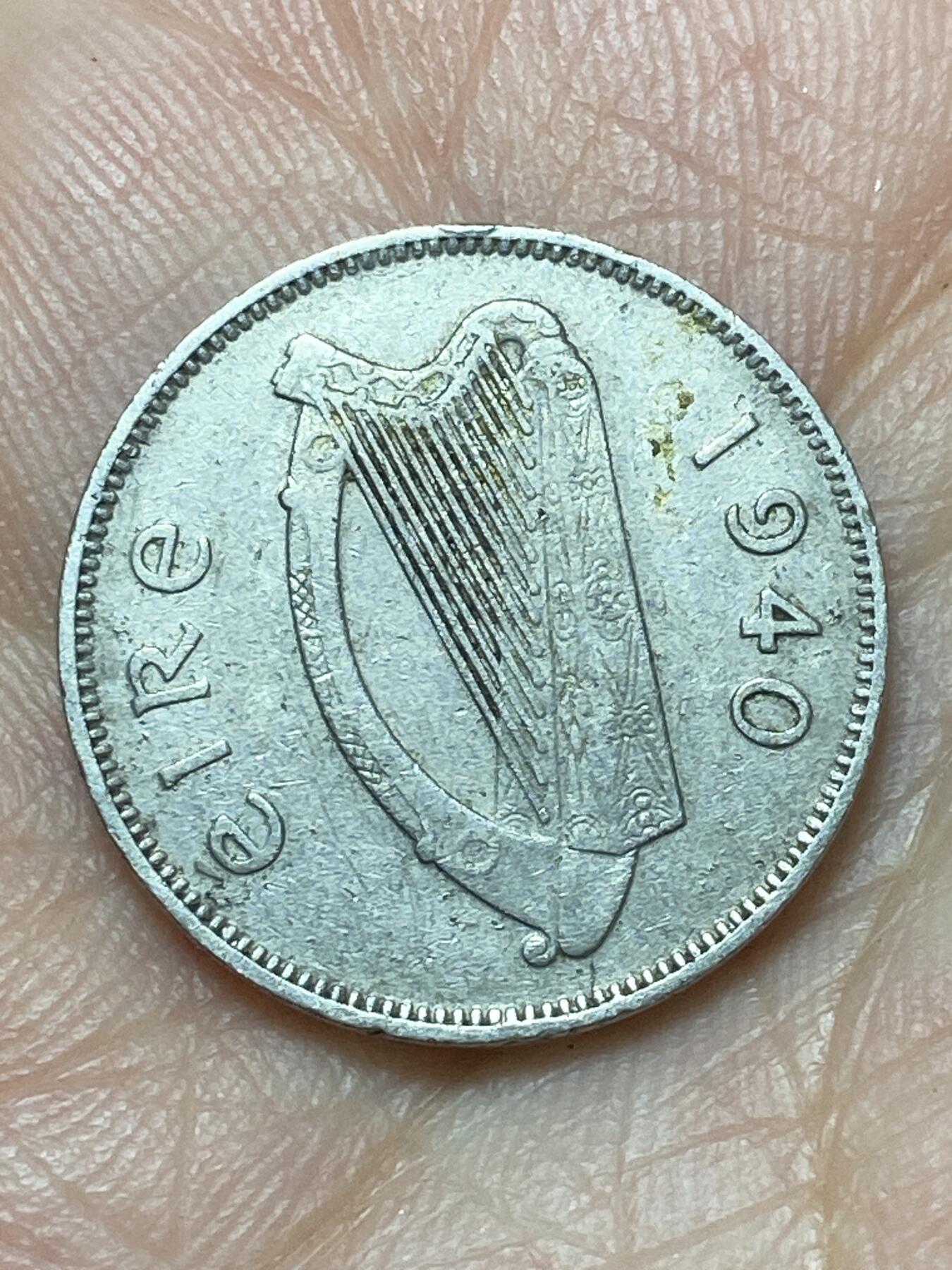 2026年第二十九场(总第一百九十八场）英国一线回流散币新年初九特拍场第一场(免佣金) 爱尔兰🇮🇪1940年6便士(共和国时期第一套第一版，纯镍材质版，关门年仅发行2年)