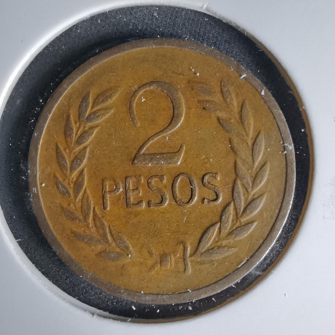 沼泽如烟--第999场 哥伦比亚1979年2比索