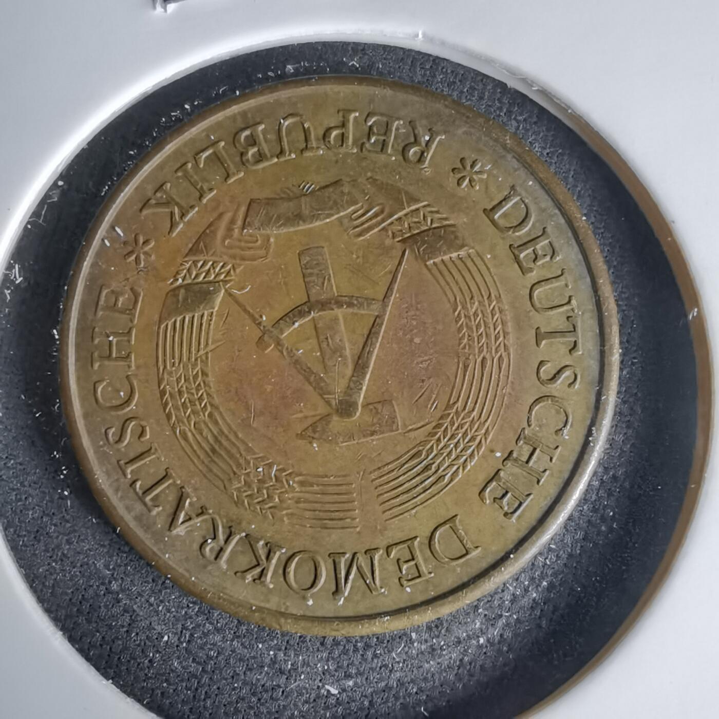 沼泽如烟--第999场 东德1969年20菲勒