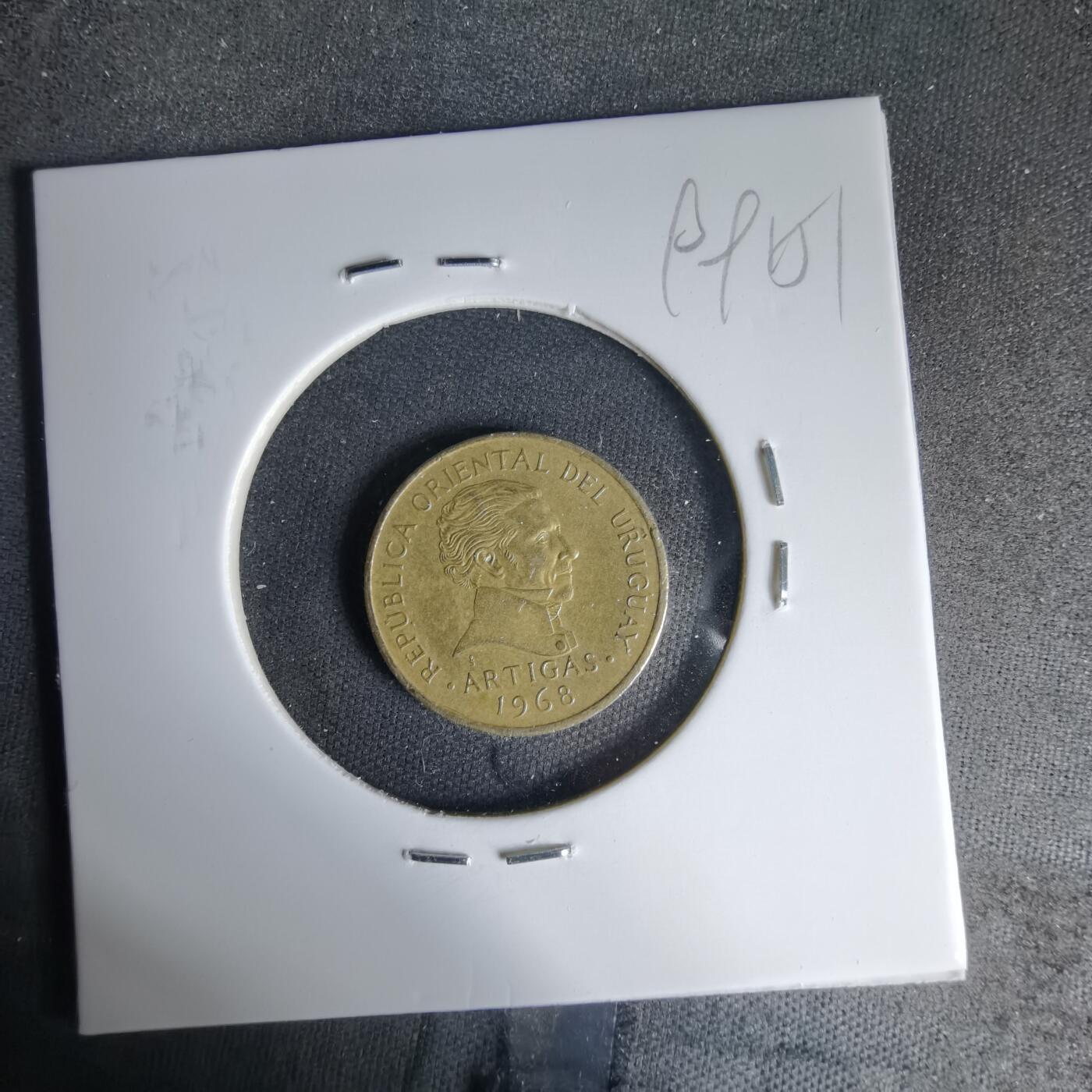 沼泽如烟--第999场 乌拉圭1968年1比索