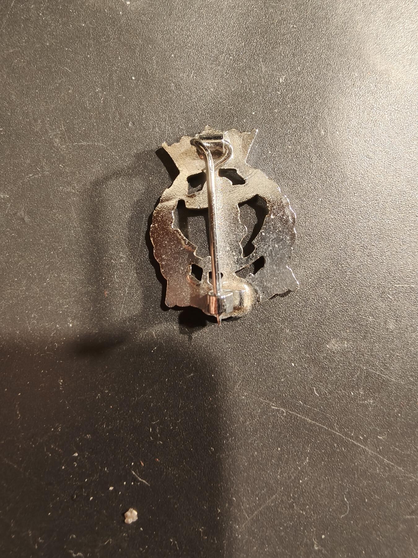 老王徽章第183期 英国皇家海军老兵协会证章