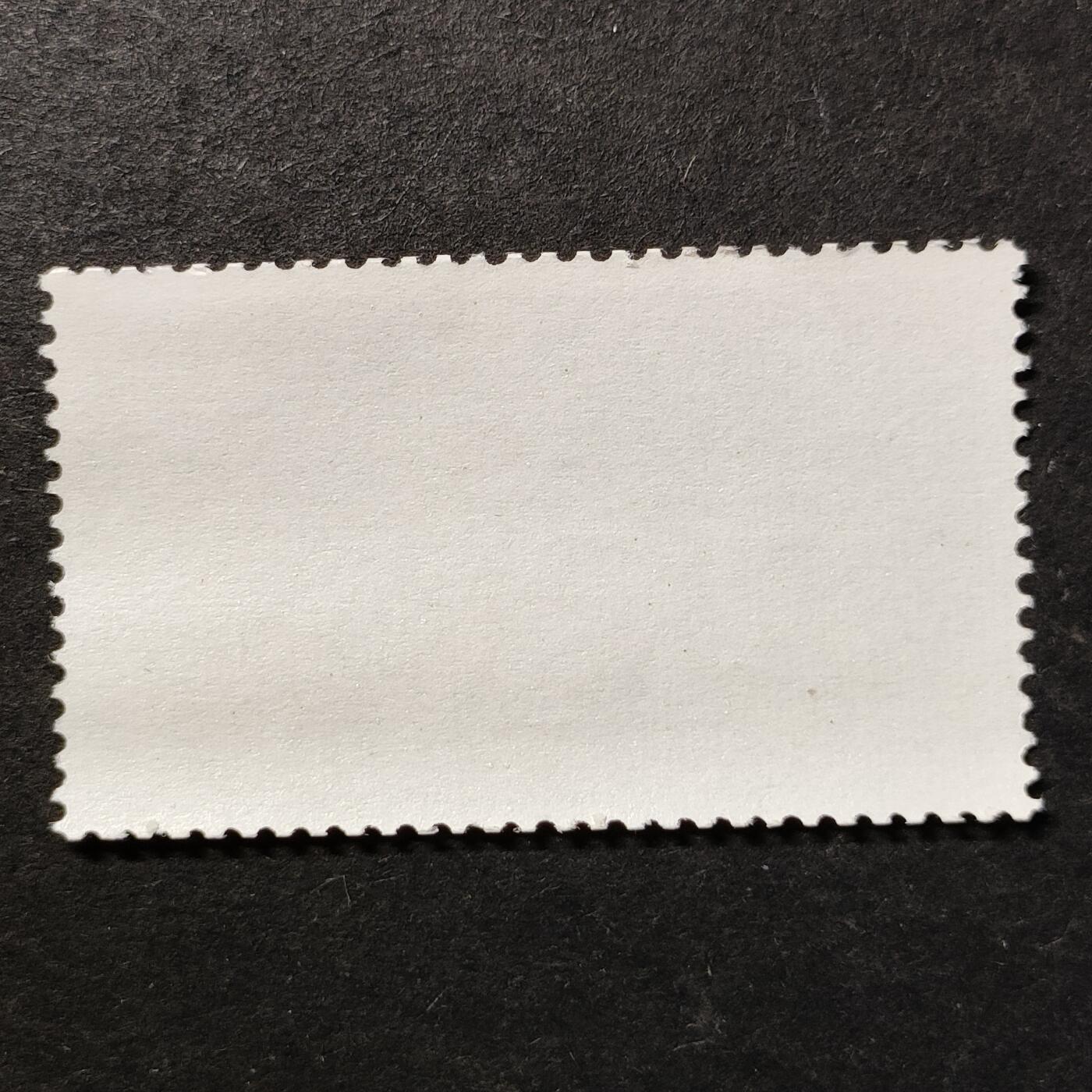 ↓君缘收藏748期☞钱币邮品↓无佣金、可寄存、满30元包邮  琉球邮票，1966年冲绳战役21周年·废墟上的百合邮票1全