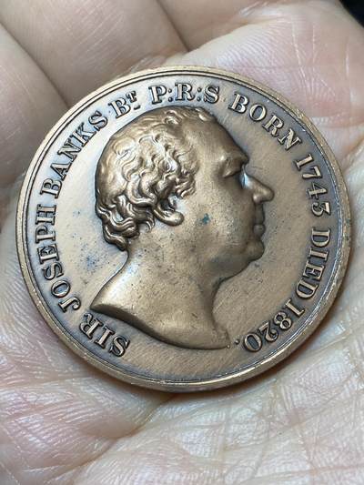 2026年第二十九场(总第一百九十八场）英国一线回流散币新年初九特拍场第一场(免佣金) - 英国🇬🇧1977年奖章(英国皇家园艺协会班克斯奖章)直径38.7毫米，厚3.5毫米，重29.76克()