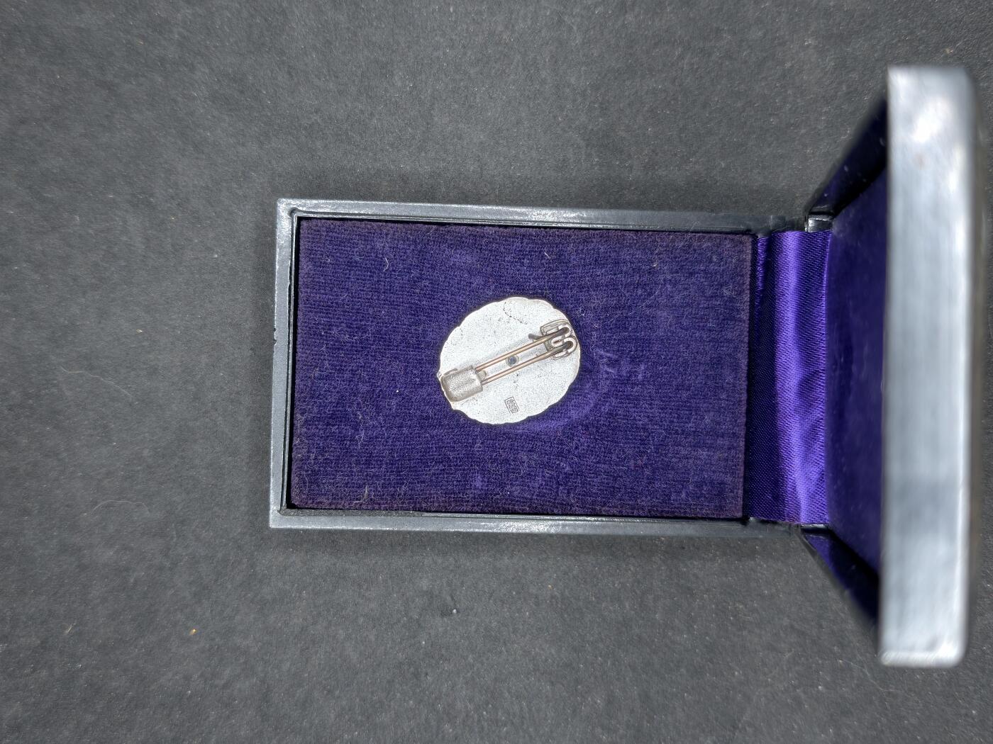 凯旋世界勋赏（持续上新中）（第22期新年大拍）（欢迎送拍）（对拍品有疑问请询问客服，不接受到手刀，出价默认拍品品相。请认真阅读拍卖规则！出价默认已认可！）（收到货请录制开箱视频，无视频概不处理问题。）