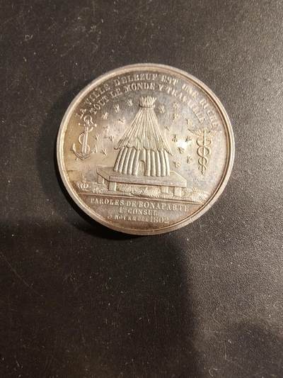 老王徽章第183期 - 法国1861年埃尔伯夫商会大银章    950银蜜蜂标     直径33mm     重量14g