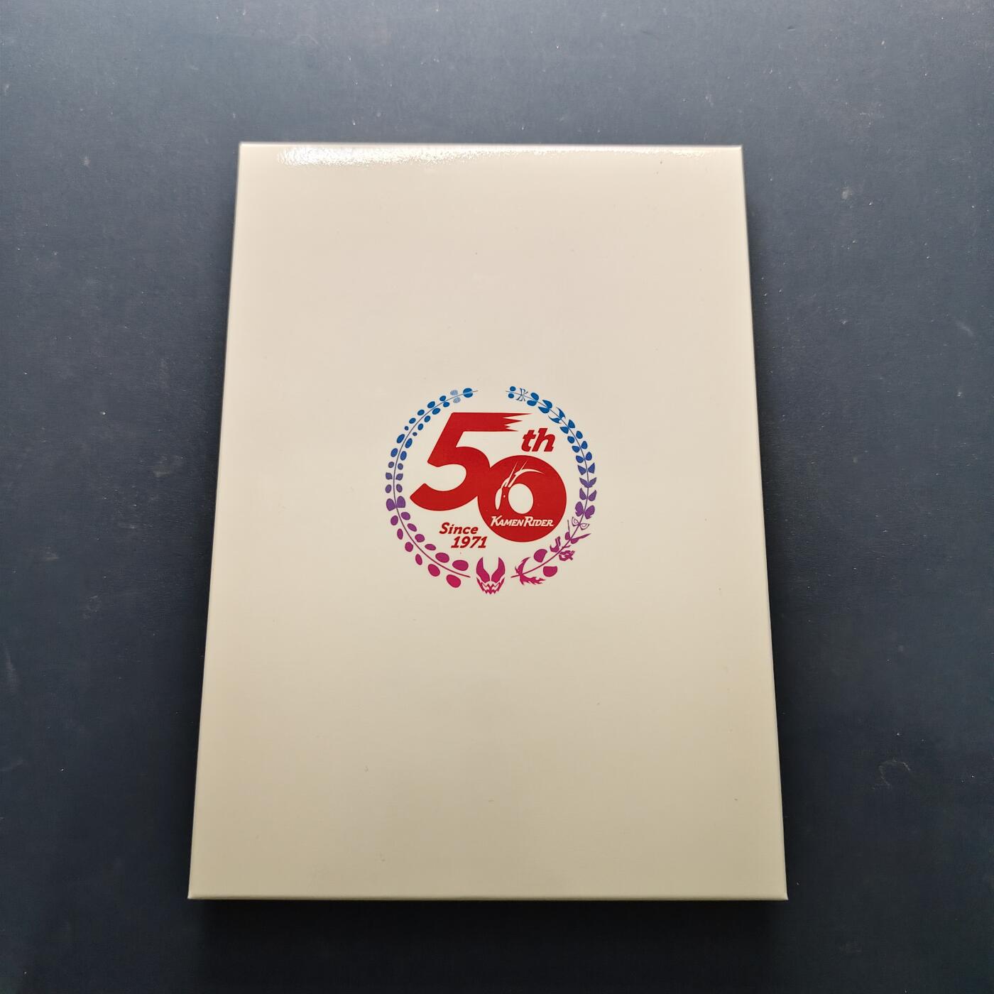 【全场包邮】纯粹捡漏拍505场 日本2021年假面超人50周年官方纪念套币-含少见假面超人纪念章
