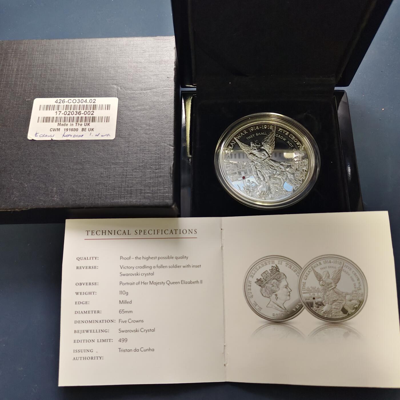 【全场包邮】纯粹捡漏拍505场 【罕见】特里斯坦和达库尼亚2018年5克朗一战百年纪念精制镶嵌宝石镀银币-盒证全-量499