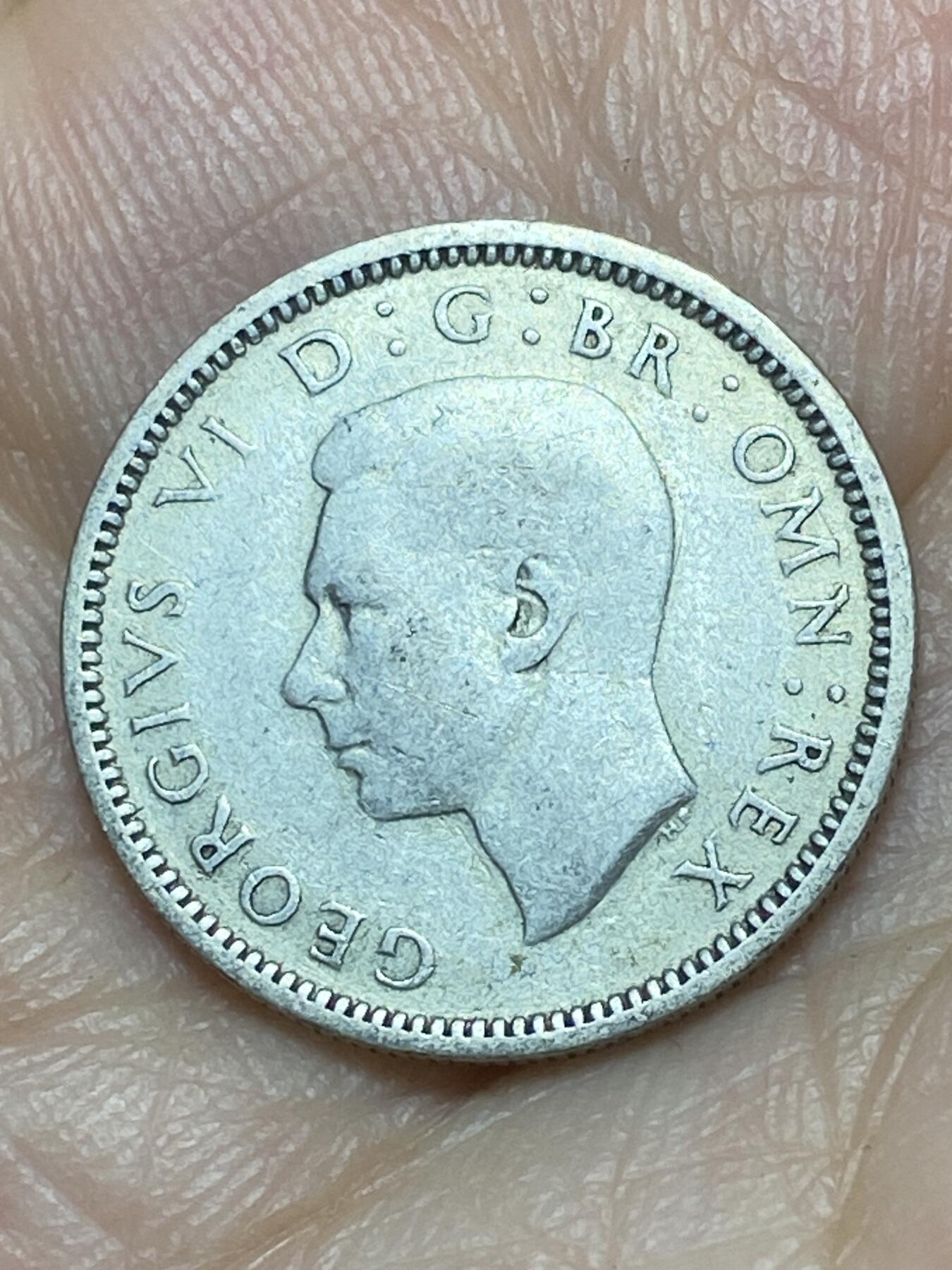 2026年第二十九场(总第一百九十八场）英国一线回流散币新年初九特拍场第一场(免佣金) 英国🇬🇧1941年6便士银币(乔治六世第一版，500银)