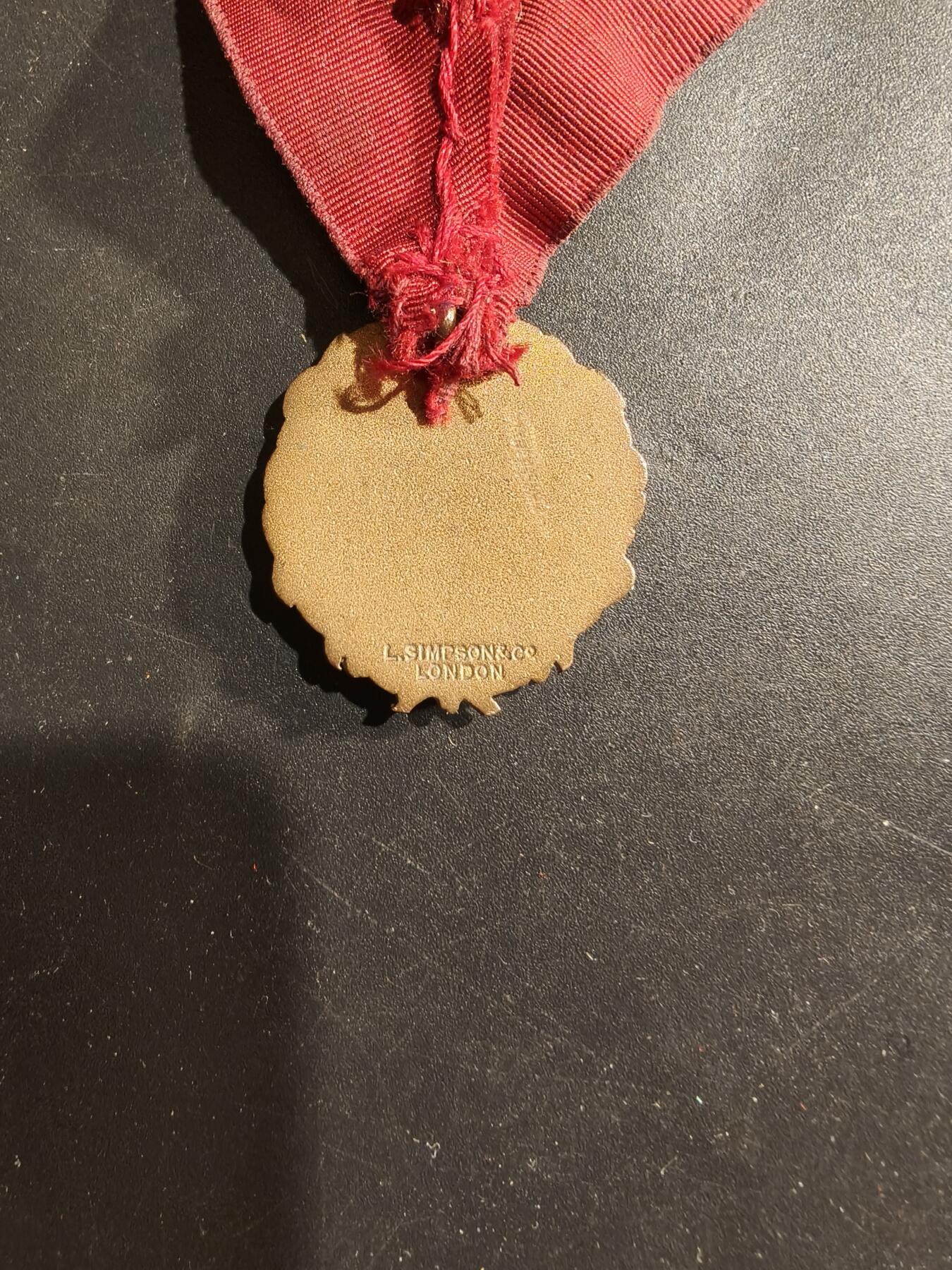 老王徽章第183期 英国皇家野牛兄弟会奖章