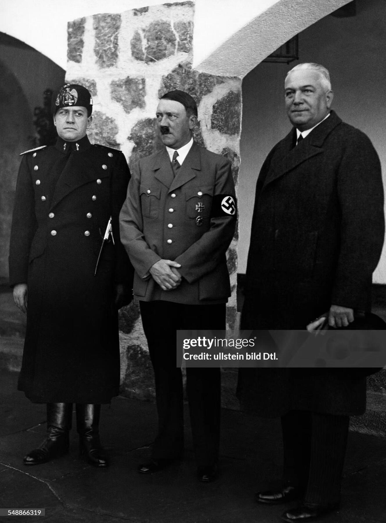 「Adolf Hitler签名系列」德意志Ⅲ最高級别历史文件原件元首阿道夫.希特勒亲签 (极其稀有)