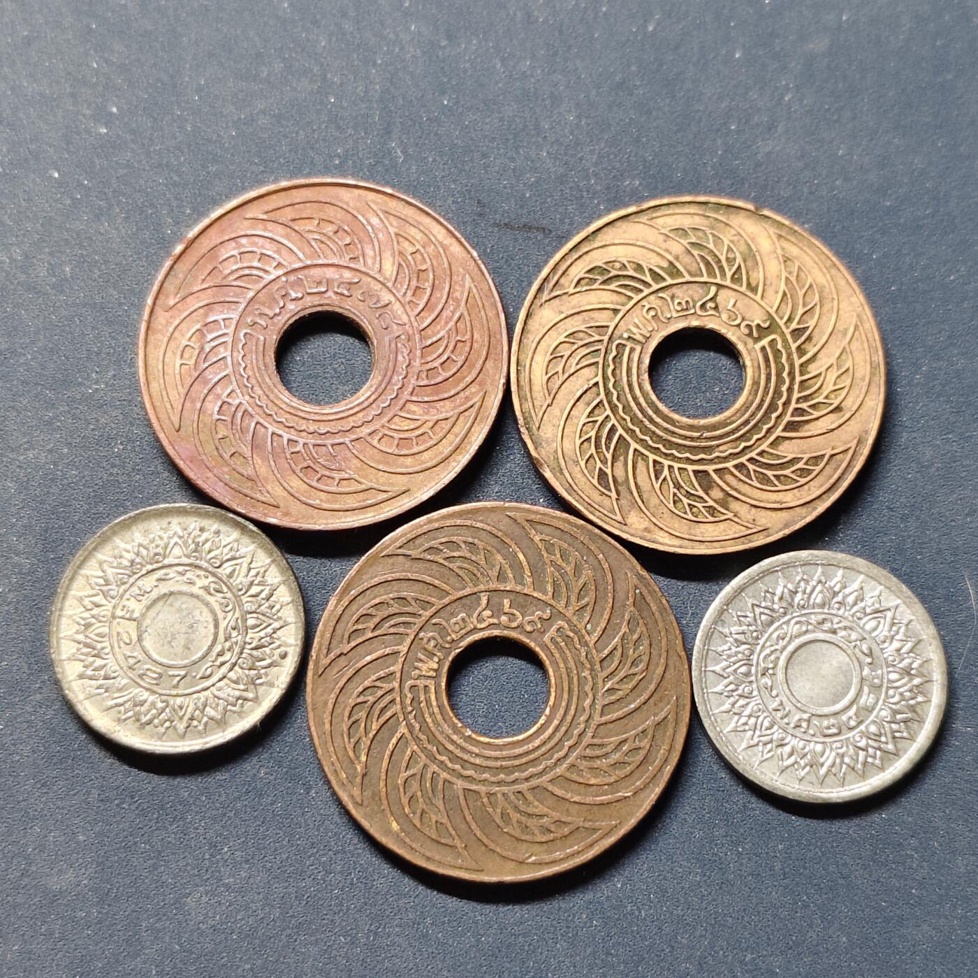 【全场包邮】纯粹捡漏拍504场-更新中 泰国1939-1944年拉玛八世1萨当各版本5枚一组