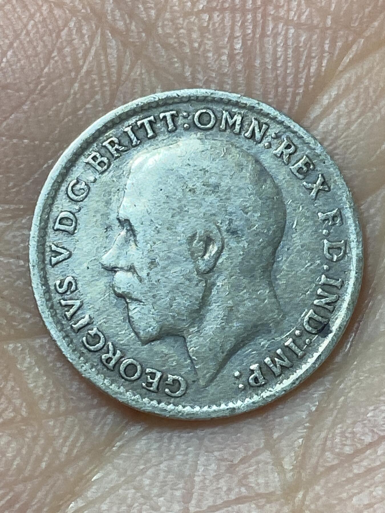 2026年第二十九场(总第一百九十八场）英国一线回流散币新年初九特拍场第一场(免佣金) 英国🇬🇧1919年在3便士银币(乔治五世第一版，925高银)