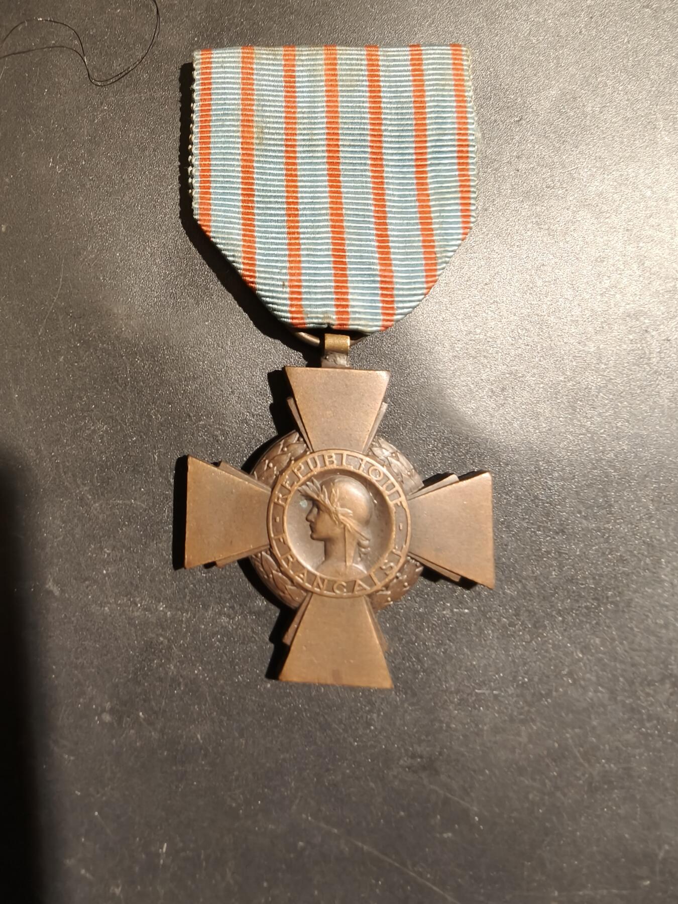 老王徽章第183期 法国战斗十字奖章