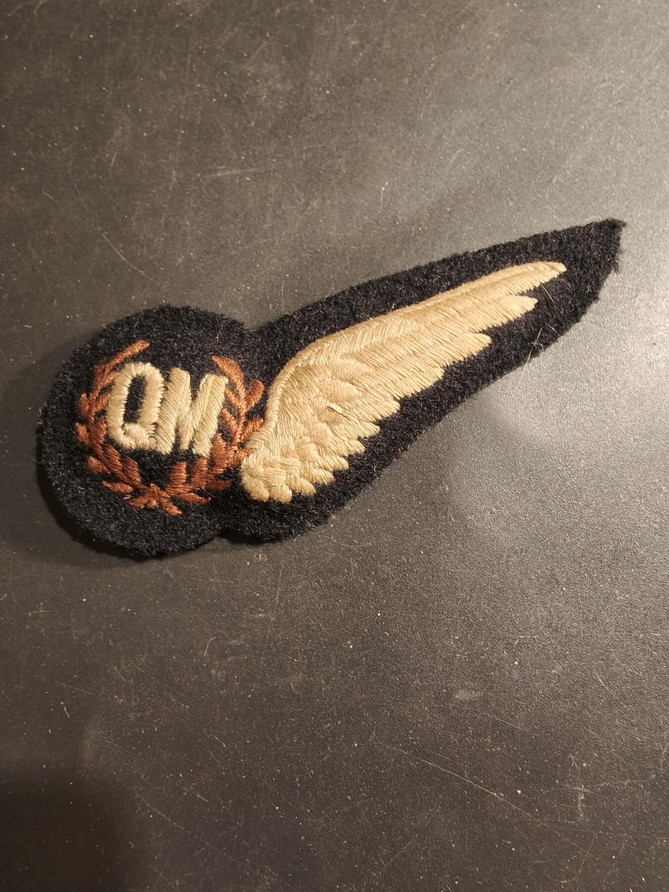 老王徽章第183期 英国皇家空军军需官胸章