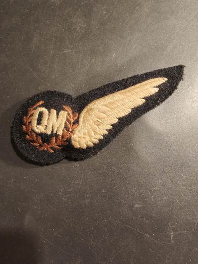 老王徽章第183期 - 英国皇家空军军需官胸章